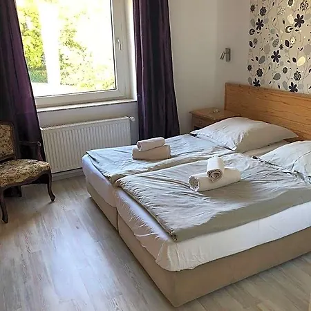 Inn Fettehenne Gaestehaus Erkrath