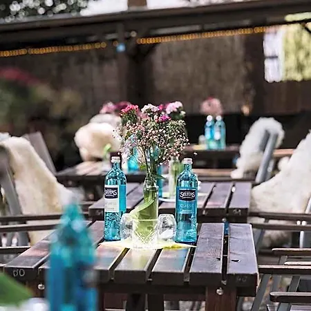 Fettehenne Gaestehaus 3* 에어크라트
