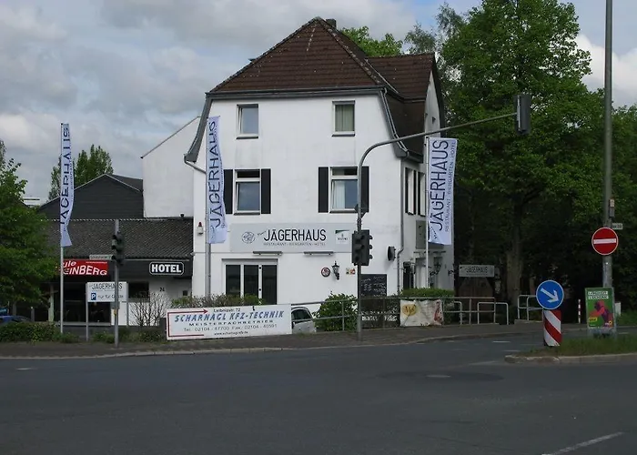 Fettehenne Gaestehaus 宾馆 埃克拉特